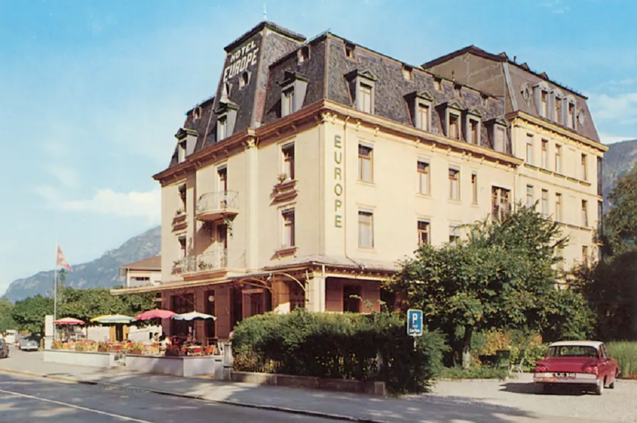 L’hôtel Europe sur une photo en couleur